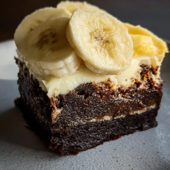 Decadent Banana Pudding Brownies: A Delightful Dessert